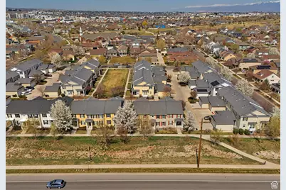 4911 W Calton Ln S, South Jordan, UT 84095 - Photo 29