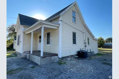 426 E 200 S, Logan, UT 84321 - Photo 3