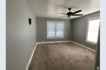 426 E 200 S, Logan, UT 84321 - Photo 11