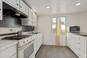 8950 S Reliance Dr, Sandy, UT 84070 - Photo 7