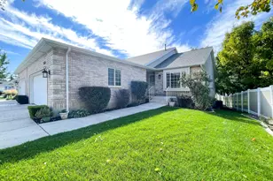 864 S 700 E, Pleasant Grove, UT 84062 - Photo 3