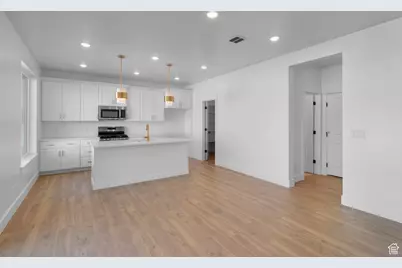 678 N 600 W #103, Tremonton, UT 84337 - Photo 43