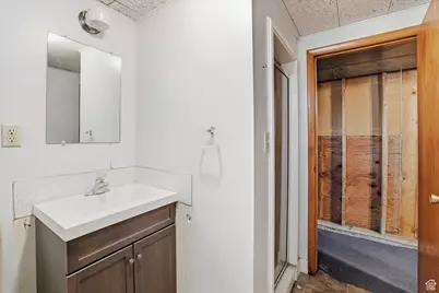 671 N 150 W, Logan, UT 84321 - Photo 27