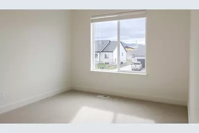 189 W 510 N, Smithfield, UT 84335 - Photo 23