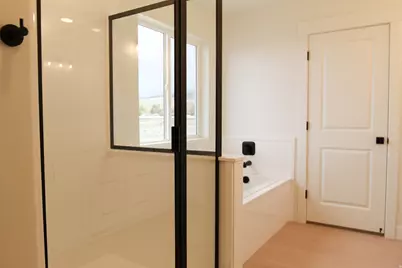 189 W 510 N, Smithfield, UT 84335 - Photo 13