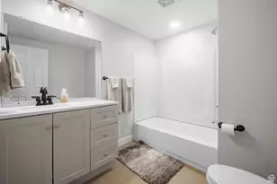 1062 W Foxglove Dr, Taylorsville, UT 84123 - Photo 17