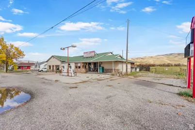 510 N Main St, Henefer, UT 84033 - Photo 21