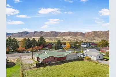 510 N Main St, Henefer, UT 84033 - Photo 27