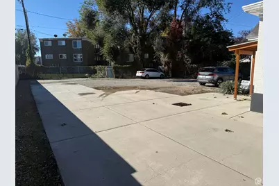 737 W Center St S, Midvale, UT 84047 - Photo 31