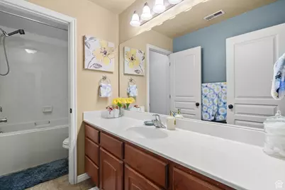 2540 W 2575 N, Farr West, UT 84404 - Photo 33