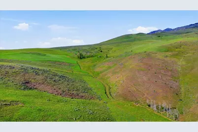 2075 E Canyon Rd, Smithfield, UT 84335 - Photo 11