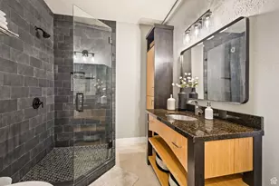 327 W 200 S, Salt Lake City, UT 84101 - Photo 35