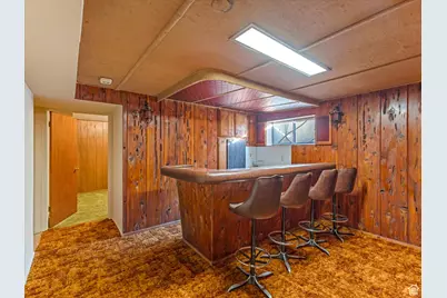 7138 S Chris Ln E, Cottonwood Heights, UT 84121 - Photo 17