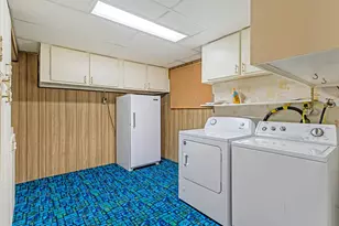 7138 S Chris Ln E, Cottonwood Heights, UT 84121 - Photo 19