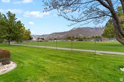 5522 S 600 E, Washington Terrace, UT 84405 - Photo 29