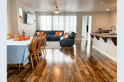 10804 S Gresham Dr, South Jordan, UT 84009 - Photo 5