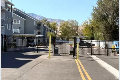 8077 W Copperfield Pl #32, Magna, UT 84044 - Photo 19