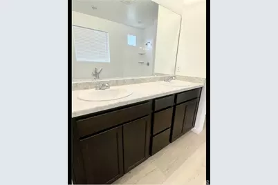 642 S Owens Ct, Grantsville, UT 84029 - Photo 7