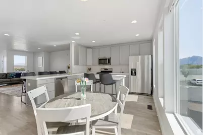 3838 W Kinglassie Ln, Taylorsville, UT 84129 - Photo 13