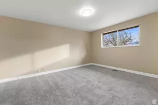 349 Belaire Cir, Grantsville, UT 84029 - Photo 17