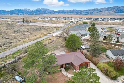 349 Belaire Cir, Grantsville, UT 84029 - Photo 43