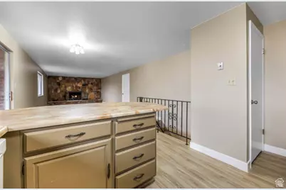 349 Belaire Cir, Grantsville, UT 84029 - Photo 9