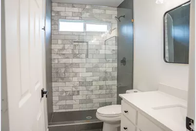 2104 W 2200 S, Syracuse, UT 84075 - Photo 29