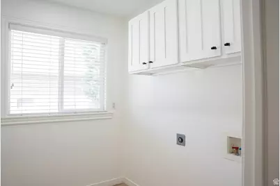 2104 W 2200 S, Syracuse, UT 84075 - Photo 25