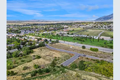 384 E Skyline Dr S #10, Brigham City, UT 84302 - Photo 7