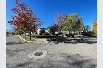 635 E Wildrose Dr N, Grantsville, UT 84029 - Photo 31