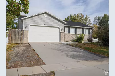 635 E Wildrose Dr N, Grantsville, UT 84029 - Photo 3