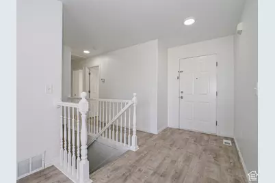 635 E Wildrose Dr N, Grantsville, UT 84029 - Photo 13