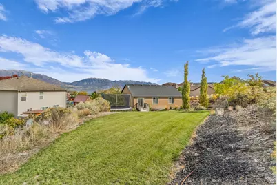 3497 S Osprey Trl, Saratoga Springs, UT 84045 - Photo 31