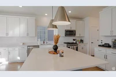 109 E Hidden Creek Way #550, Saratoga Springs, UT 84045 - Photo 17