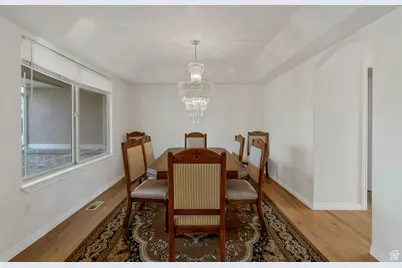 1871 E Vista Ridge Ct, Draper (UT Cnty), UT 84020 - Photo 9