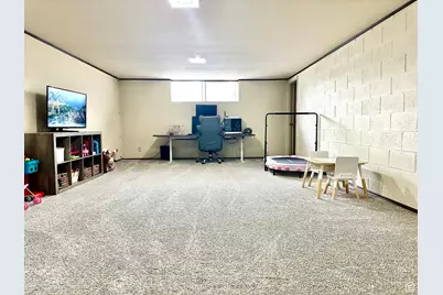 142 N 300 W, Vernal, UT 84078 - Photo 17