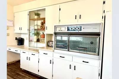 142 N 300 W, Vernal, UT 84078 - Photo 9