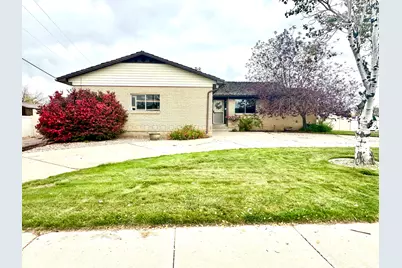 142 N 300 W, Vernal, UT 84078 - Photo 3