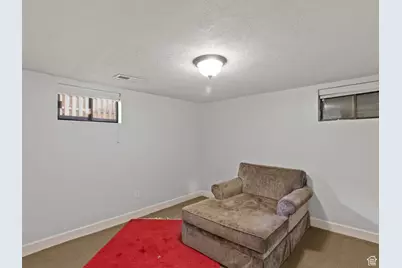 1056 E Elgin Ave, Salt Lake City, UT 84106 - Photo 17