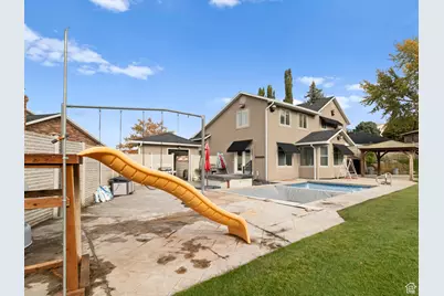 718 E 200 S, Bountiful, UT 84010 - Photo 23
