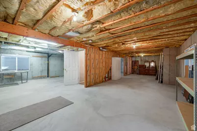 24 W Malstrom Ct, Murray, UT 84107 - Photo 23