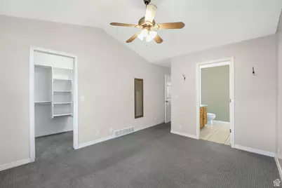 24 W Malstrom Ct, Murray, UT 84107 - Photo 17