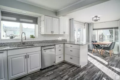 557 S Angel St, Layton, UT 84041 - Photo 9