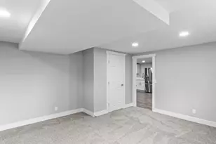 2594 Joni Dr, Layton, UT 84040 - Photo 29