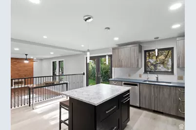 2594 Joni Dr, Layton, UT 84040 - Photo 9