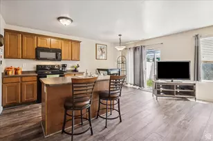 2448 S Andover St, West Haven, UT 84401 - Photo 5