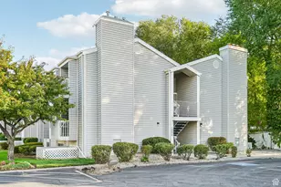 875 E Arrowhead Ln, Murray, UT 84107 - Photo 19