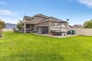 1606 W 200 N, Layton, UT 84041 - Photo 23