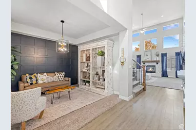 1606 W 200 N, Layton, UT 84041 - Photo 3