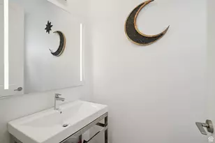 6192 W South Jordan Parkway, South Jordan, UT 84009 - Photo 17